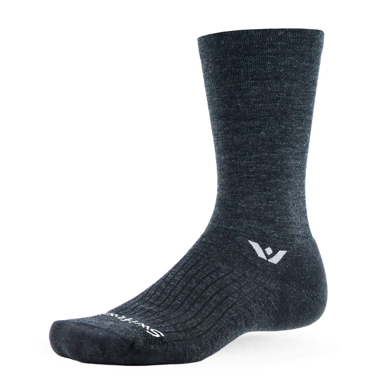 Swiftwick Pursuit Seven - Crew Socks Coal