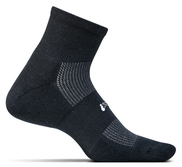 Feetures High Performance Cushion - Quarter Socks Black