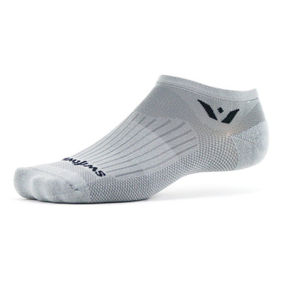 Swiftwick Aspire Zero - No Show Socks Pewter