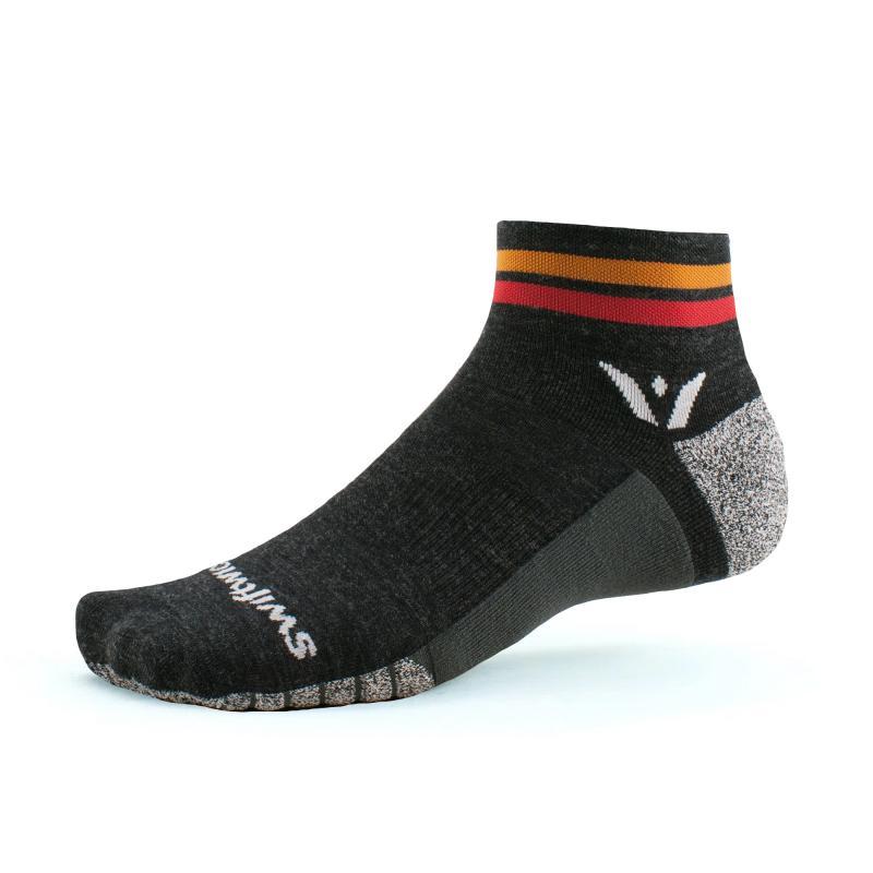 Swiftwick Flite XT Trail Two - Quarter Socks Red Stripe