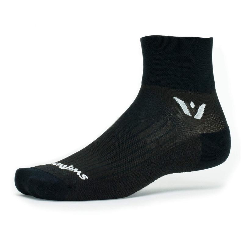 Swiftwick Performance Two - Quarter Socks Black